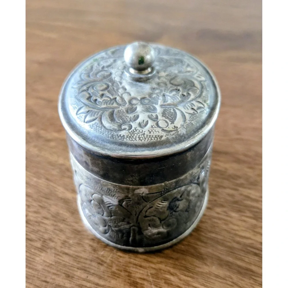 Early 20th Century Silverplate Repoussé/Chased Floral Design Trinket/Snuff Box